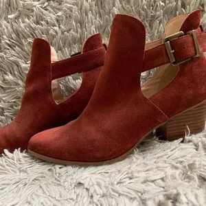 Wine Colored Suede Booties 🍷